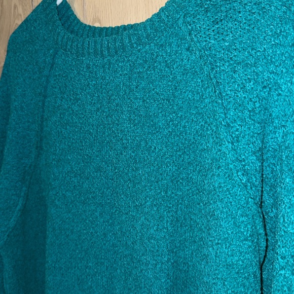 Zenana Outfitters Turquoise Knit Top - Picture 3 of 5